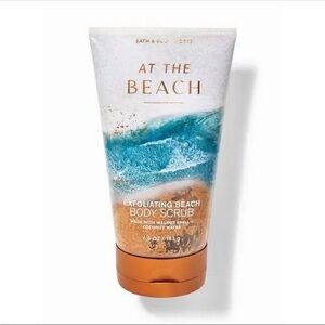 Bath & Body Works- At the Beach Exfoliating Body Scrub (Blue Wave)